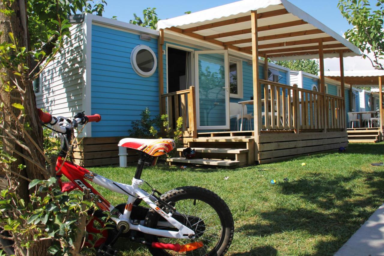 Mobile Home,1151978856:JPEG